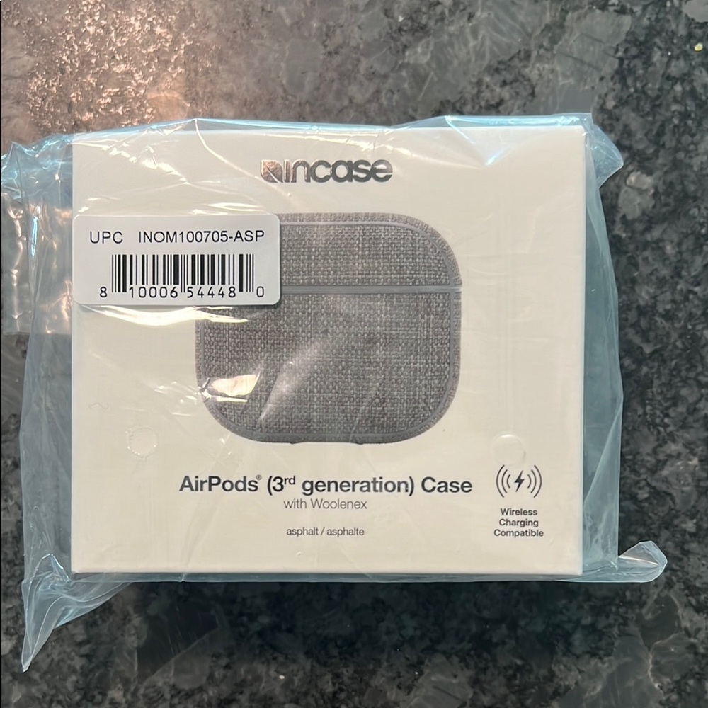 Incase Woolenex AirPods Case - Asphalt